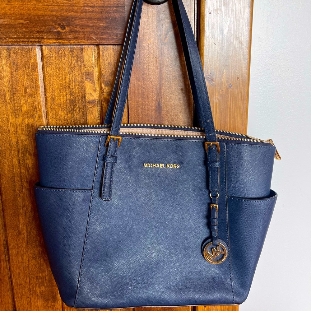 Michael Kors navy tote